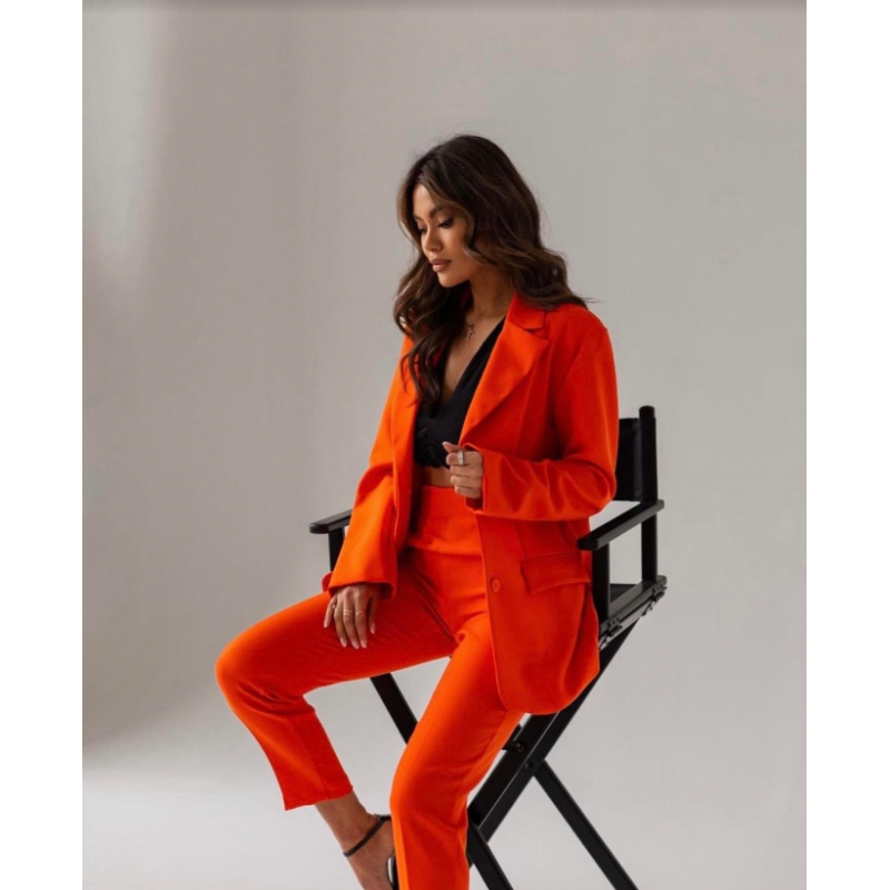 Костюм помаранчевий жакет і штани Костюм помаранчевий жакет і штани
