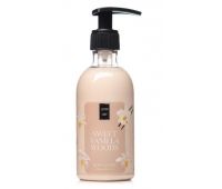Лосьйон для тіла Lavish Care BODY LOTION - SWEET VANILLA WOODS 300 мл Лосьйон для тіла Lavish Care BODY LOTION - SWEET VANILLA WOODS 300 мл