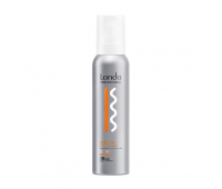 Мус для завитків сильної фіксації LONDA Curls In Curl Mousse, 200 мл Мус для завитків сильної фіксації LONDA Curls In Curl Mousse, 200 мл